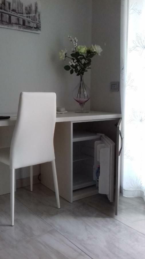 B&B Tre Passi Verona Bagian luar foto